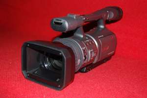 Vand/schimb cu dslr Camera video Sony Fx7 HDR