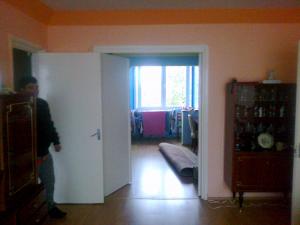 apt 3 came Garii - Piata