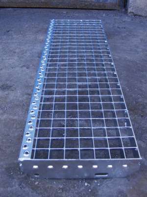 gratare si grilaje metalice zincate
