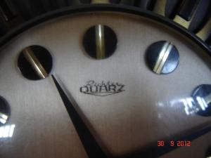Ceas de perete metalic Richter Quarz (functional)