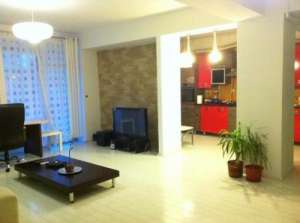 Apartament de inchiriat in Mamaia la 349 euro/luna in bloc nou