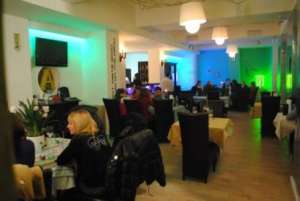 Vand spatiu comercial 13 Septembrie vecinatate Mariott