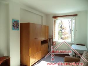 INCHIRIEZ GARSONIERA LA CASA,   ZONA BULEVARDUL VICTORIEI