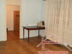 INCHIRIEZ APARTAMENT 2 CAMERE,  38 mp ZONA MIHAI VITEAZU