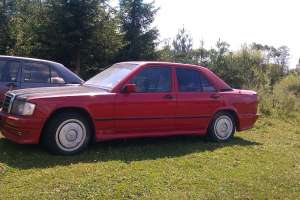 VAnd Mercedes 190 D