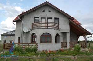 De vanzare vila in Rontau,  Bihor