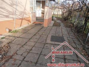 VAND CASA 2 CAMERE,    HIPODROM 1