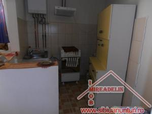 INCHIRIEZ APARTAMENT 2 CAMERE,   LA CASA,   ULTRACENTRAL 60mp