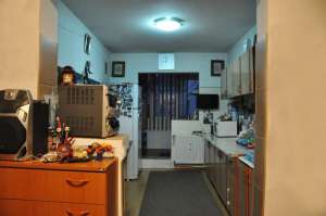 proprietar vand apartament 4 camere