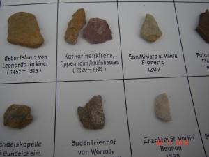 Colectie de mostre din monumente istorice vechi (25 piese)