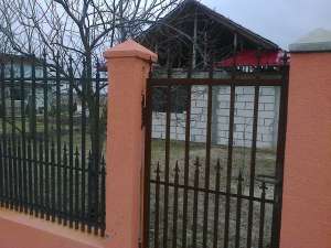 casa la rosu