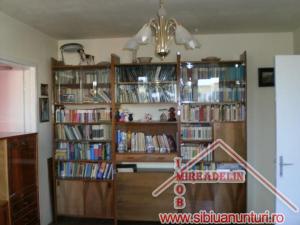 INCHIRIEZ APARTAMENT 2 CAMERE,   62 MP,   B-DUL VASILE MILEA