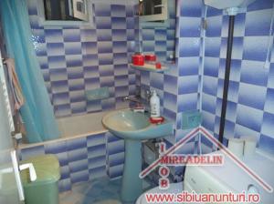 INCHIRIEZ APARTAMENT 2 CAMERE,   57 mp,   TEREZIAN