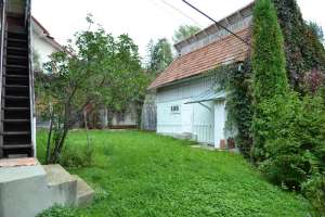 Vand casa in Campulung Moldovenesc zona plaiul Deia 371 mp