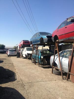 Dezmembrez Audi,    Bmw,    Vw,    Opel,    Ford,    Renault,    Mercedes,    Fiat, 