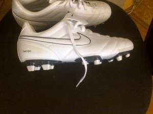 ghete de fotbal Nike Tiempo