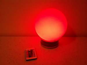 Vand veioza RGB cu telecomanda