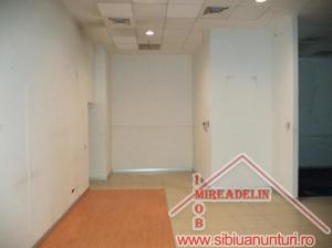 INCHIRIEZ CLADIRE SPATII BIROURI,   225 MP,   CENTRAL