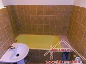 INCHIRIEZ  APARTAMENT 2 CAMERE ,  ZONA GARII 48mp