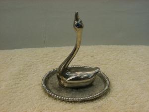 Lebada metalica placata cu argint (China)