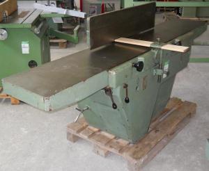 Masina de indreptat VEB � 410