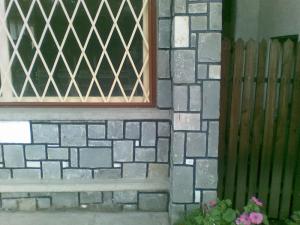 GRETARE CURTE SEMINEIE ZIDARI PIATRA CEOPLITA MUNTE;