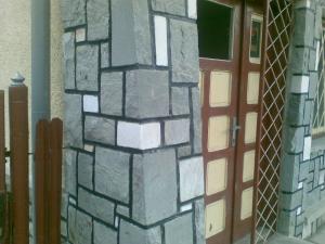 GRETARE CURTE SEMINEIE ZIDARI PIATRA CEOPLITA MUNTE;
