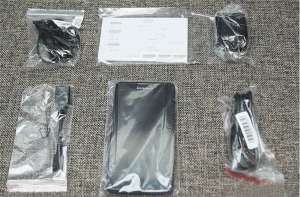 Vand Super telefon 2013 Lenovo P780 bateria cea mai mare 4000mAh  Dual SIM,   HD GPS