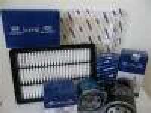 Vand piese auto HYUNDAI TUCSON