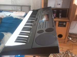 Vand orga casio in perfecta stare