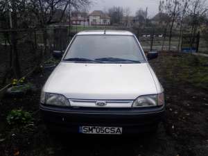 Vand masina Ford Escort CLX 1, 4