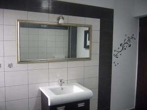 Vand sau Inchiriez apartament in vila p+1+m BUFTEA