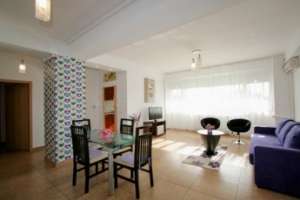 Inchiriez apartament 2 camere,  80 mp