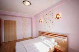 Inchiriez apartament 2 camere,  80 mp