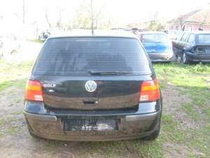 Dezmembrez vw golf 4