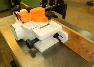 Masina de frezat,   MINIMAX