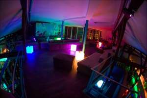 Vand Club in Centrul Vechi al Bucurestilor