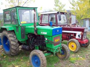 Tractoare de vanzare