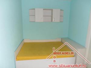 INCHIRIEZ  APARTAMENT  2 CAMERE ,  ZONA CALEA CISNADIEI