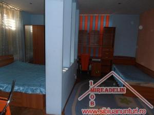 INCHIRIEZ APARTAMENT  2 CAMERE,   LA CASA,   ULTRACENTRAL 40 MP