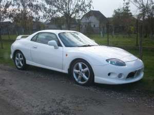 Mitsubishi FTO an 1998 motor 2000 cmc
