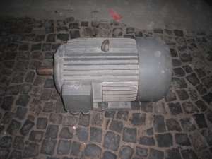 Nefolosit < Motor Trifazic> acte 18.5 KW 1000 rot/min
