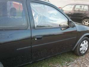 Geamuri Opel Corsa B in doua usi