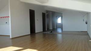 Vand 4 camere Militari