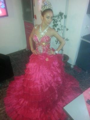 Rochie din siria cu cristale swarovski