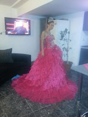 Rochie din siria cu cristale swarovski