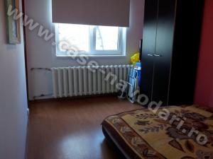 Navodari est apartament 4 camere