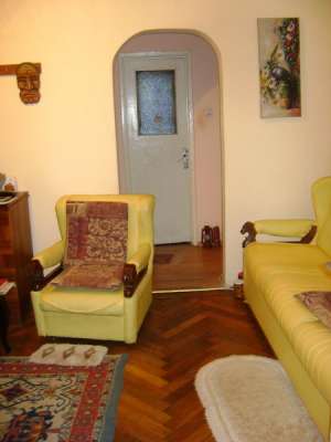 Vanzare apartament 2 camere in Campina
