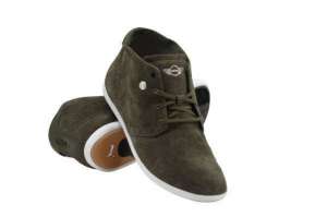 Vand adidasi 100% ORIGINALI!!