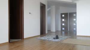 Vand 4 camere Militari